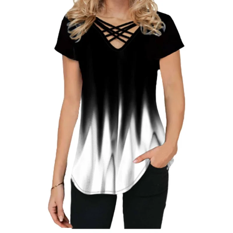 Amy Fashion - Short Sleeve V-Neck Print T Shirt