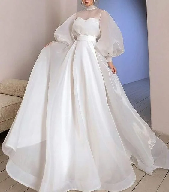 Halter Neck Organza Wedding Dresses Puff Sleeve Bride Gown Floor Length Wedding Gown      S2589